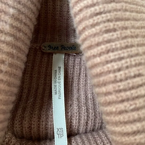 Free People Ottoman Slouchy Tunic Sweater Sz XS - Picture 3 of 9